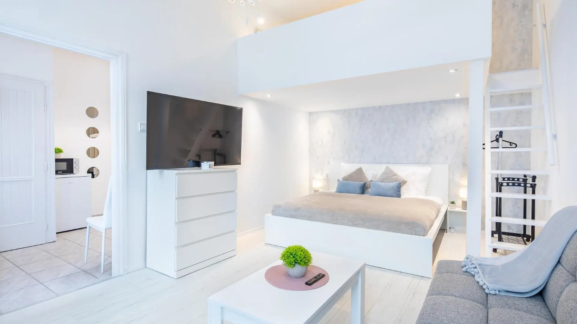 Very Central New Comfy Studio Loft Apartment Budapest 0*,  Hungary
