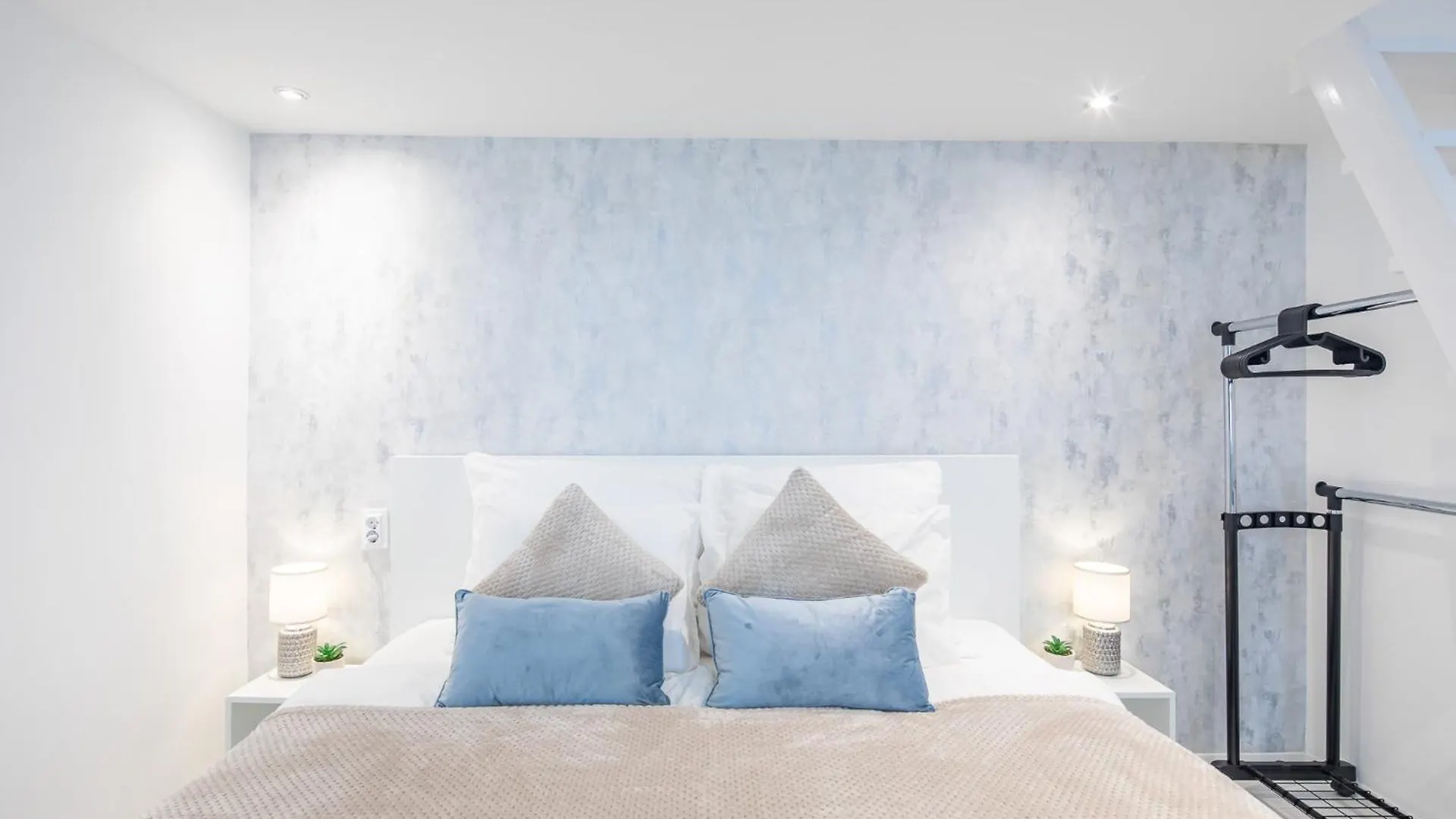 Very Central New Comfy Studio Loft Apartment Budapest